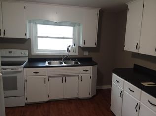 436 E Marshall St, Hastings, MI