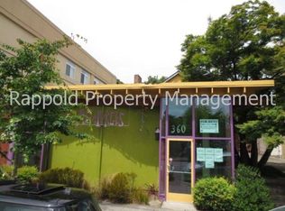 3601 SE Division St, Portland, OR 97202