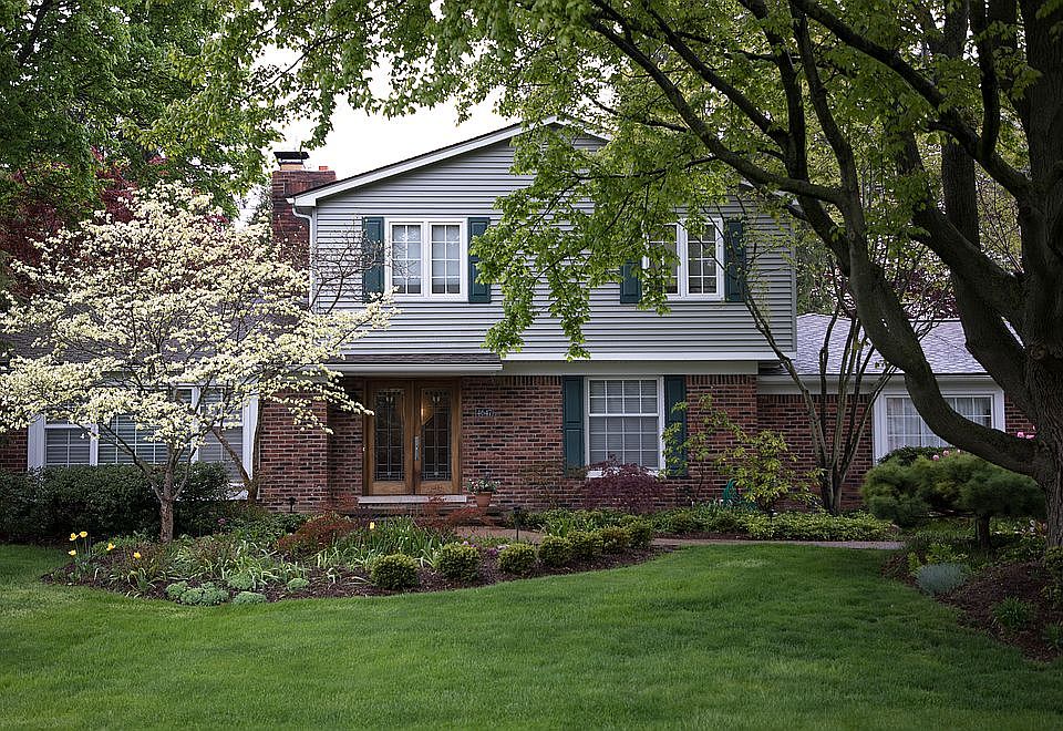 1st image of 4647 Hedgewood Dr