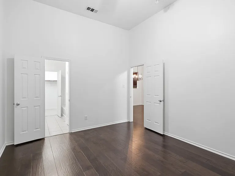 10067 Wake Bridge Dr — Photo 15