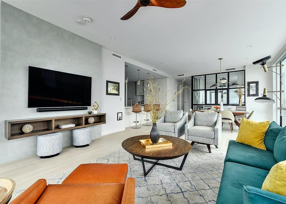 1st image of 222 West Ave Unit 2601