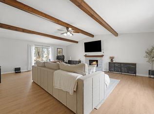 9530 Reindeer Rd, Fort Wayne, IN 46804