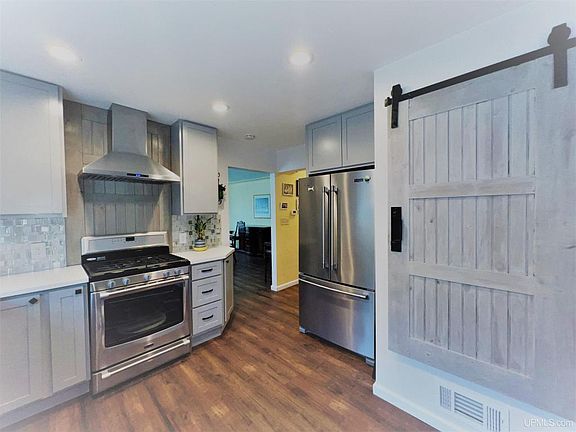 4th image of 512 Saginaw St