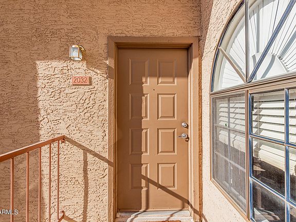 4th image of 930 N MESA Drive #2032