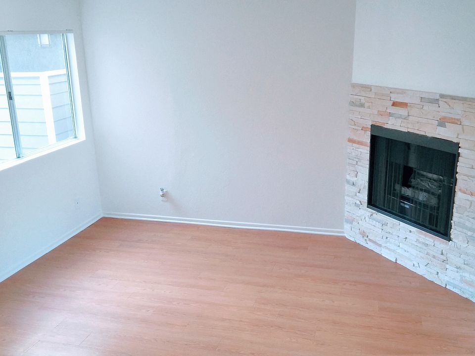 Living room with fireplace