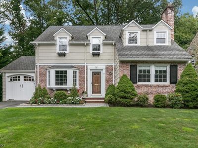 81 Stony Ln, Short Hills, NJ, 07078