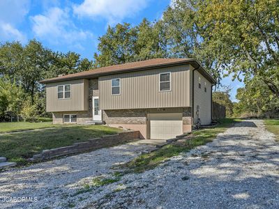 10459 Old Hwy #54, New Bloomfield, MO, 65063