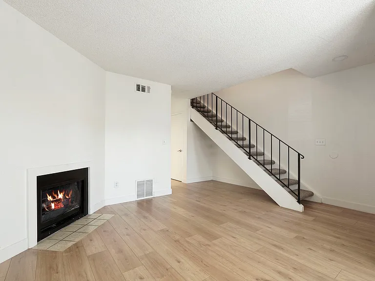 Elevate Apartments — Photo 30