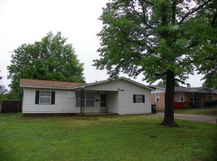 1243 E 2nd St, Cushing, OK 74023