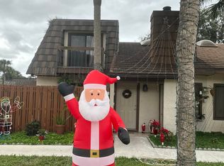 4068 Palm Bay Cir APT B, West Palm Beach, FL 33406
