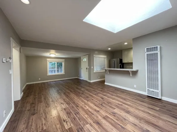 (undisclosed Address), Saratoga, CA 95070