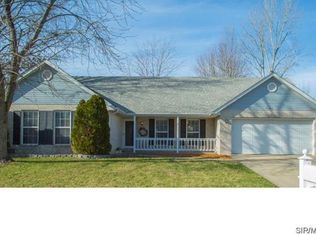 1109 Heatherwood Dr, O Fallon, IL 62269