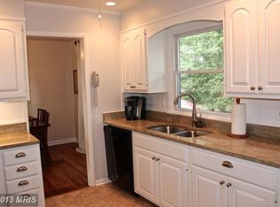 8729 Oakleigh Rd, Baltimore, MD 21234