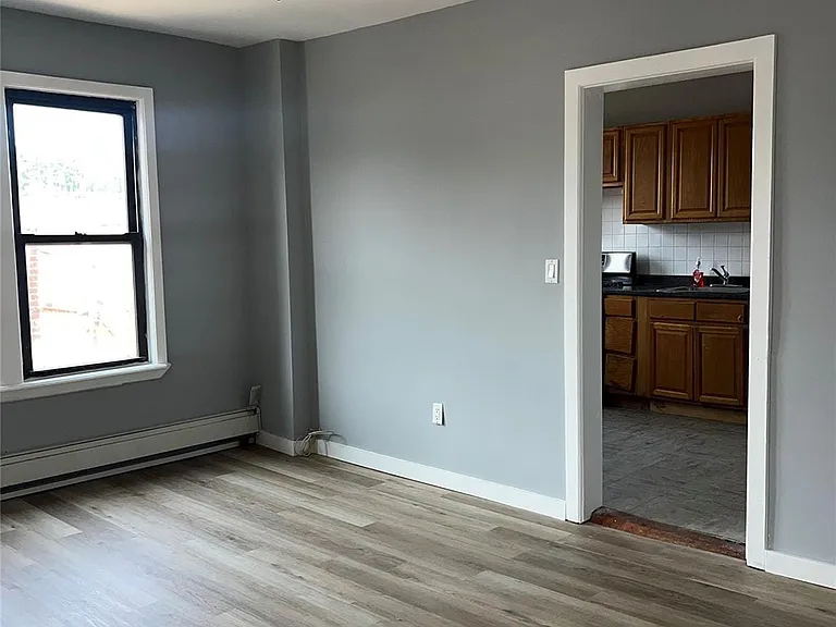 299 E 3rd St #2 — Photo 3