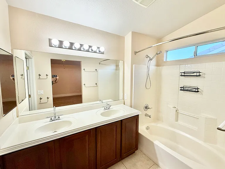 5385 Blue Oat Ave — Photo 11