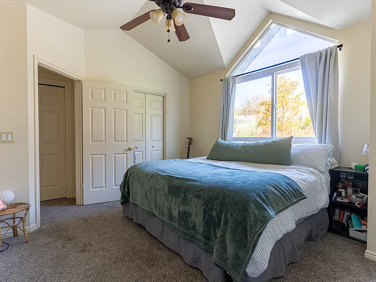 426 N Orchard Dr #17 — Photo 10