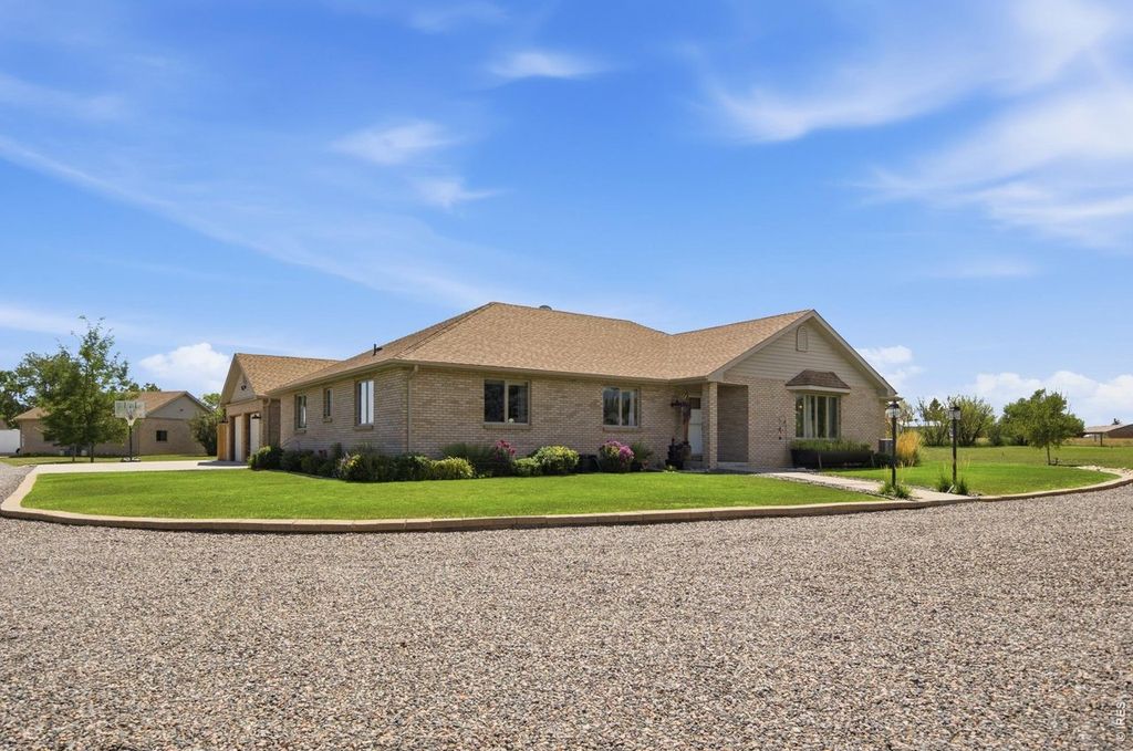 3919 Surrey Ridge Dr