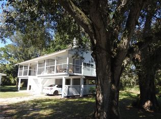 1451 Touchstone Rd, North Fort Myers, FL 33903