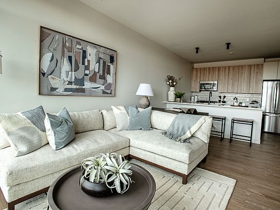 3rd image of 10600 Chester Ave #1906