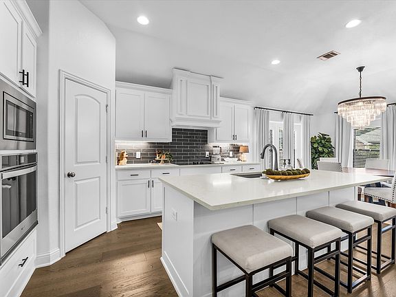 5th image of 1317 Ridgeview Dr