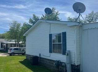 Victorian 621M Pikewood Manor Plan, Pikewood Manor, Elyria, OH 44035