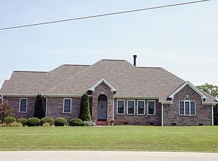 4569 Twin Creeks Dr, Cookeville, TN 38506