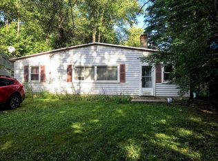 112 S Row Rd, Lunenburg, MA 01462