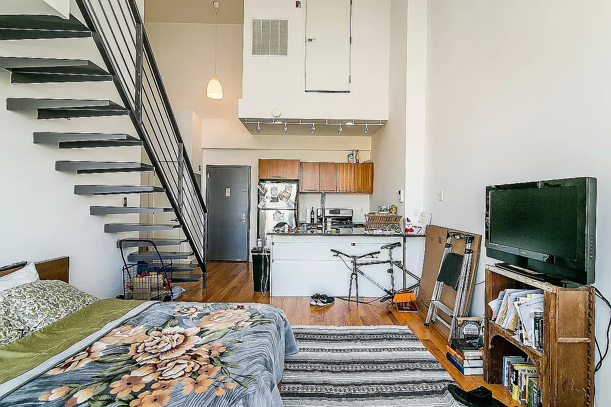 245 Frost Street — Photo 3