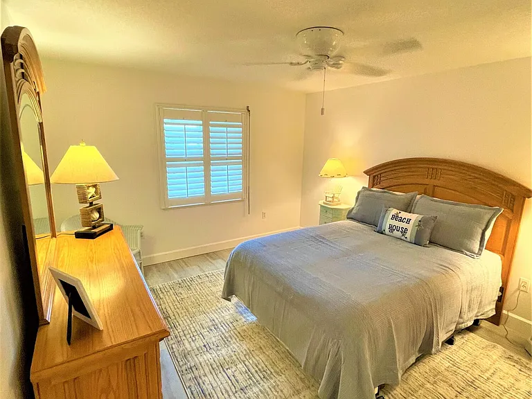 606 Shorewood Dr #C303 — Photo 21