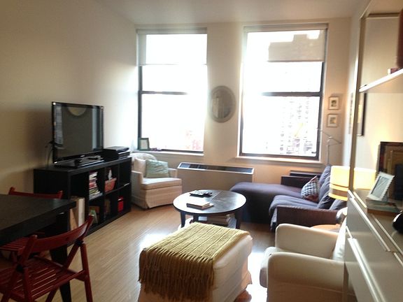 3rd image of 90 West St APT 15M