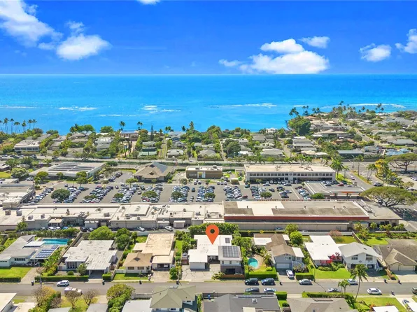 5231 Makalena St, Honolulu, HI 96821