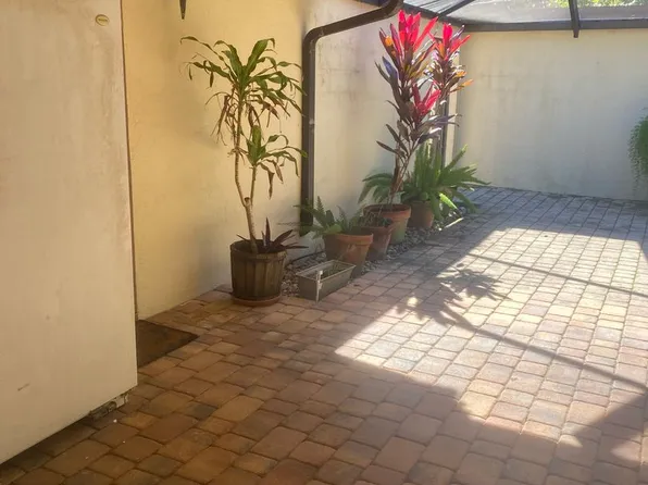 5505 Fort Pierce Blvd #B, Fort Pierce, FL 34951