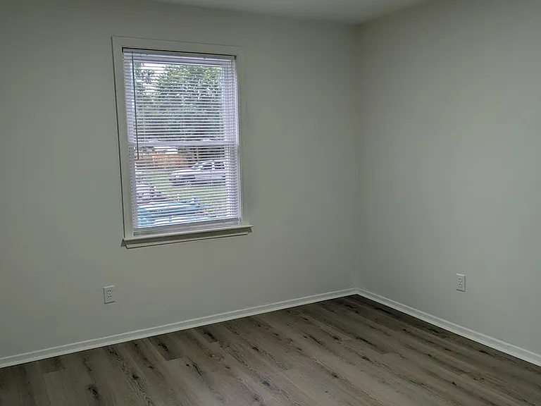 6109 Toebbe Ln — Photo 14