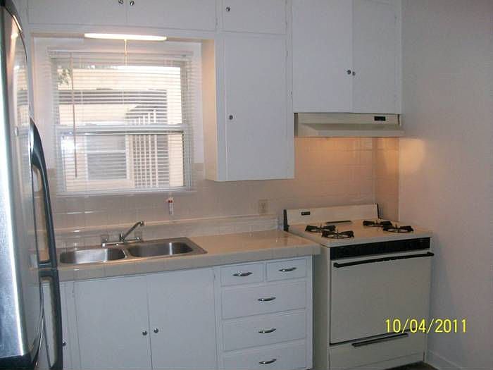 Spacious Kitchen