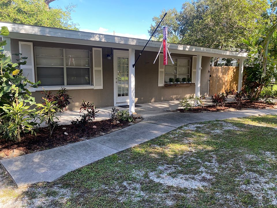 2 driveways and porch
