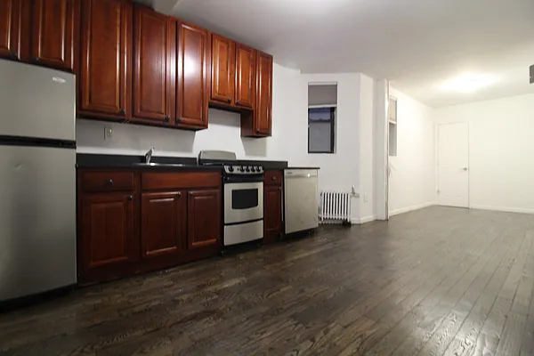 Rented by Keller Williams NYC | media 7