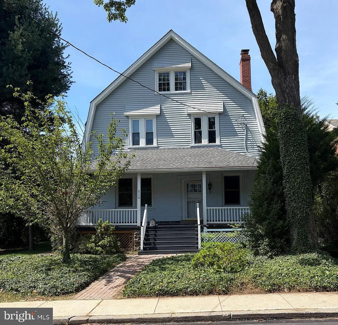2 bed, 1500 sqft, $2,900 — Photo 1