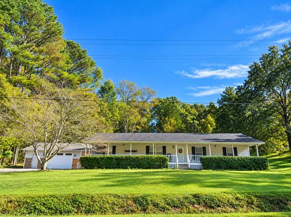 7310 E Valley Rd, Dunlap, TN 37327