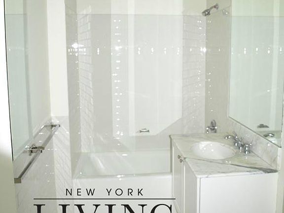 5th image of 15 Park Row APT 23L