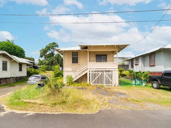 62 Barenaba Ln, Hilo, HI 96720
