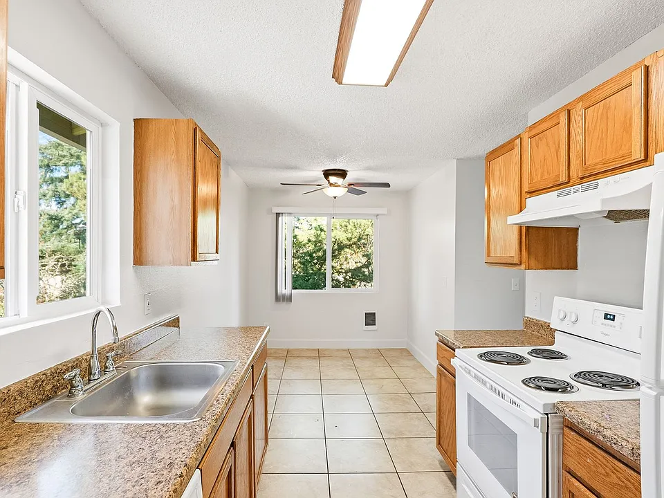 Timber Ridge Apartments