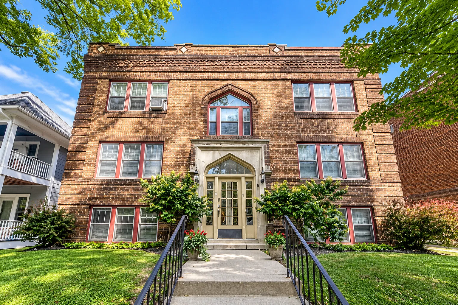 1 bed, $1,199 — Photo 1