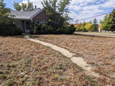1697 N Quebec Street, Denver, CO, 80220