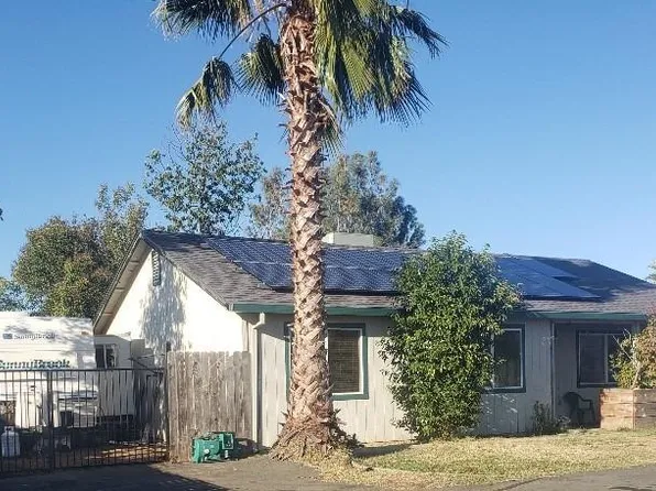 6402 Baldwin St, Valley Springs, CA 95252