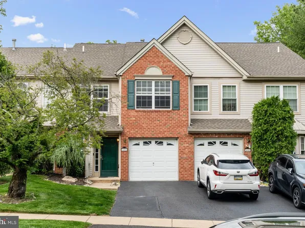 458 Jason Dr, Southampton, PA 18966