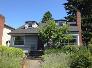 818 NE 88th St, Seattle, WA 98115