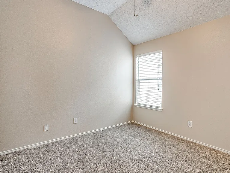 8136 Zion Trl — Photo 22