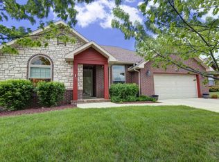 261 Steury Rd, Springfield, MO 65809