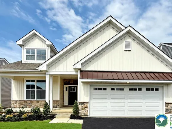 328 Abby Rd, Macungie, PA 18062