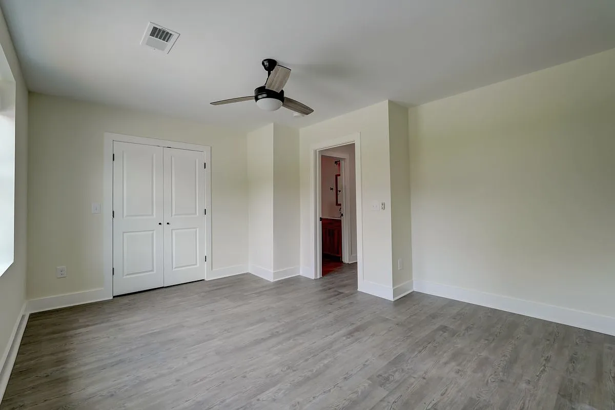 2 bed, 2.0 bath, 1150 sqft, $1,375 — Photo 3